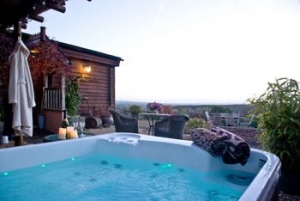 Devon Hot Tub Cottage for Couples near Exeter | The Dairy at Sherway Farm