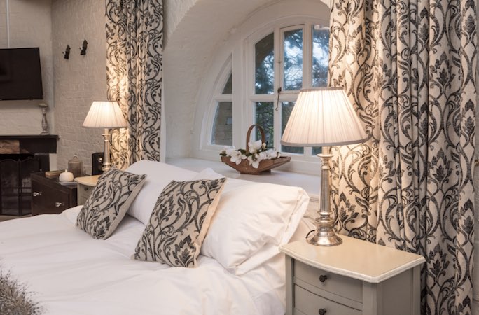 Triumphal Arch, Holkham Hall Estate