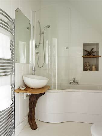 Constance at Pickwell Manor, Devon