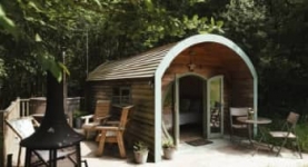 A romantic hot tub lodge for couples off the beaten track near Bewl Water, East Sussex Kent