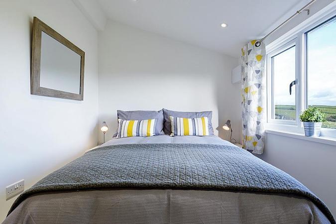 Whirlwind, Whitsand Bay